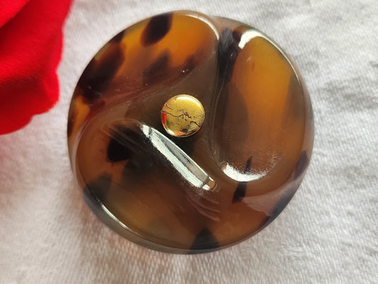 Enorme bouton vintage style ecaille marron jaspé lourd épais pied 41 mm ref 2472
