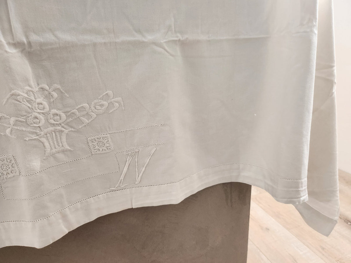 Ancien drap coton monogramme MN broderie rideau 230 cm sur 190 cm B2