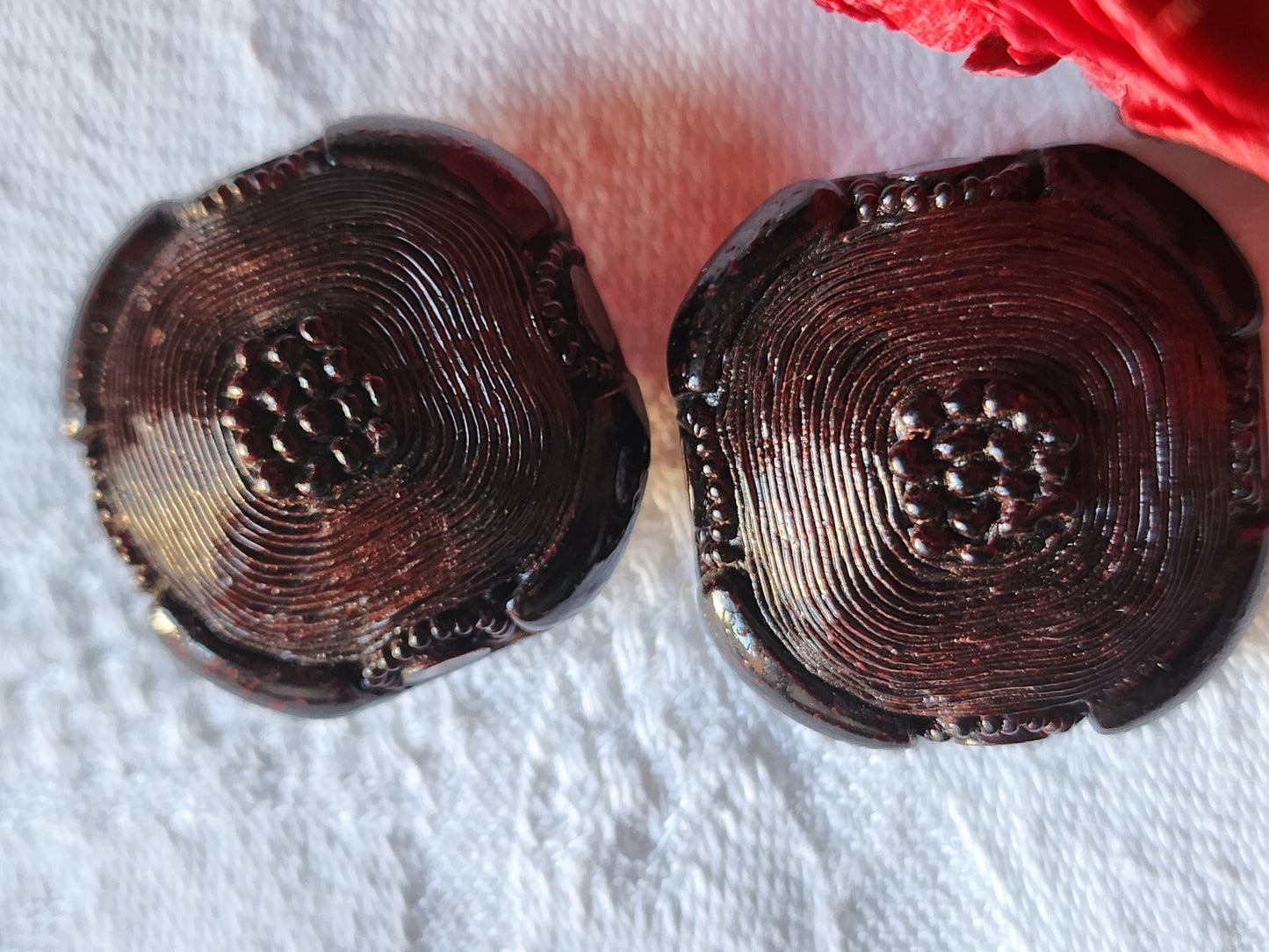 Duo gros boutons vintage résine marron 2,5 cm pied D9K