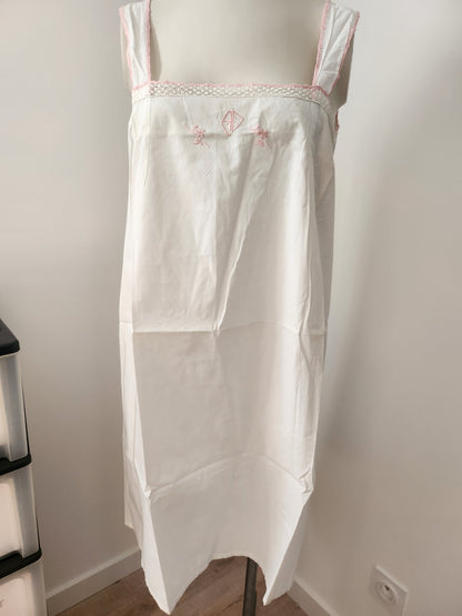 Chemise de nuit ancienne monogramme AD rose broderie B8