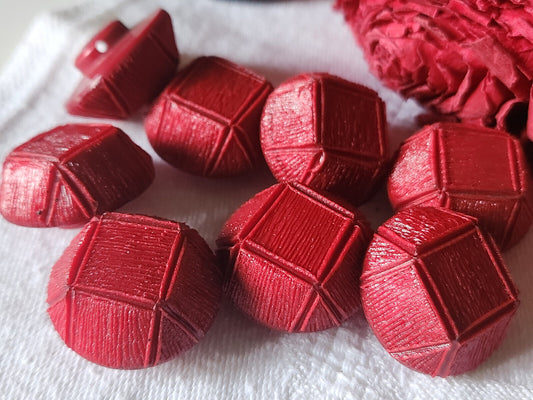 Lot 6 volumineux boutons vintage rouge pied 2,3 cm ref 2337