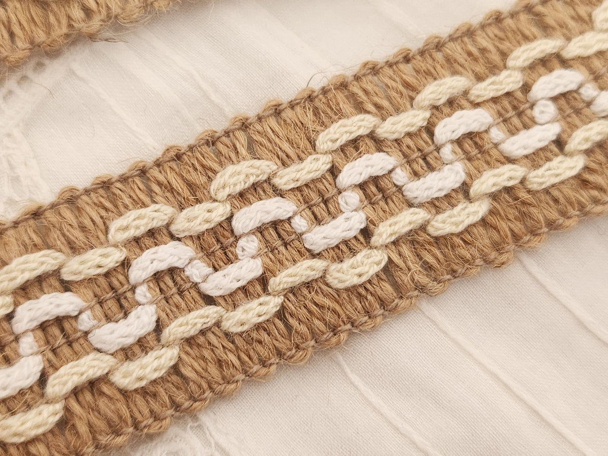 Galon vintage marron crème blanc large 4 m 80 sur3  cm A2