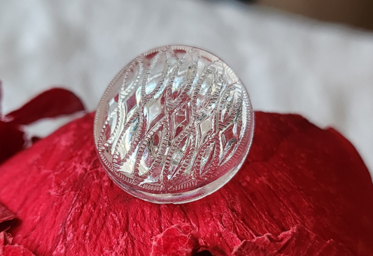 Lot 6 boutons anciens en verre transparent pied relief 1,7 cm ref 3010