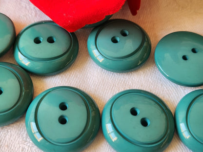 Lot 9 boutons vintage vert/bleu trous épais 2,3 cm ref 1894