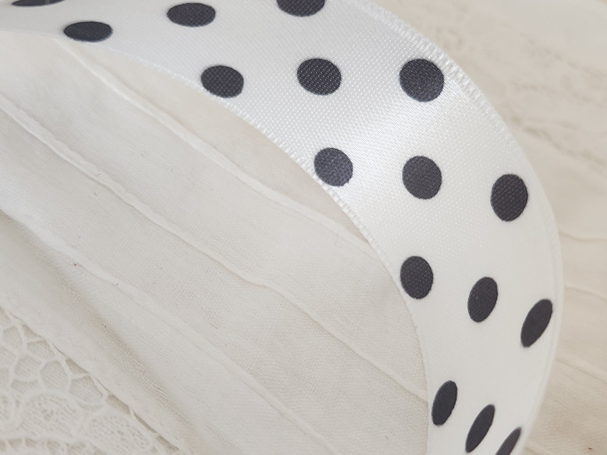 Ancien ruban satin épais blanc point noir3 mètres sur 2,5 cm vintage A2