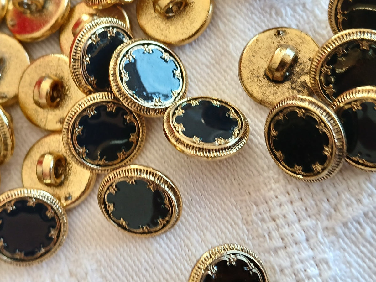Lot 29 boutons acrylique doré panaché noir et bleu foncé 1,2 cm ref 6460
