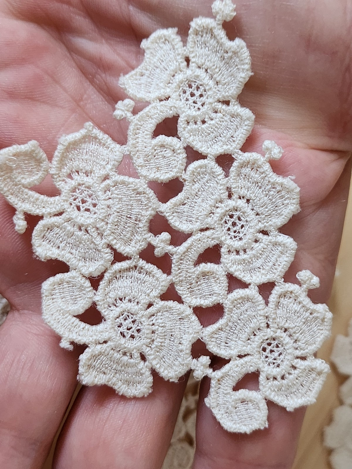 Lot 32 anciennes applications vintage fleur création incrustation coutureT9