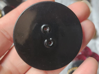 Enorme bouton ancien en celluloïd noir XXL 5 cm ou 50 mm ref 933