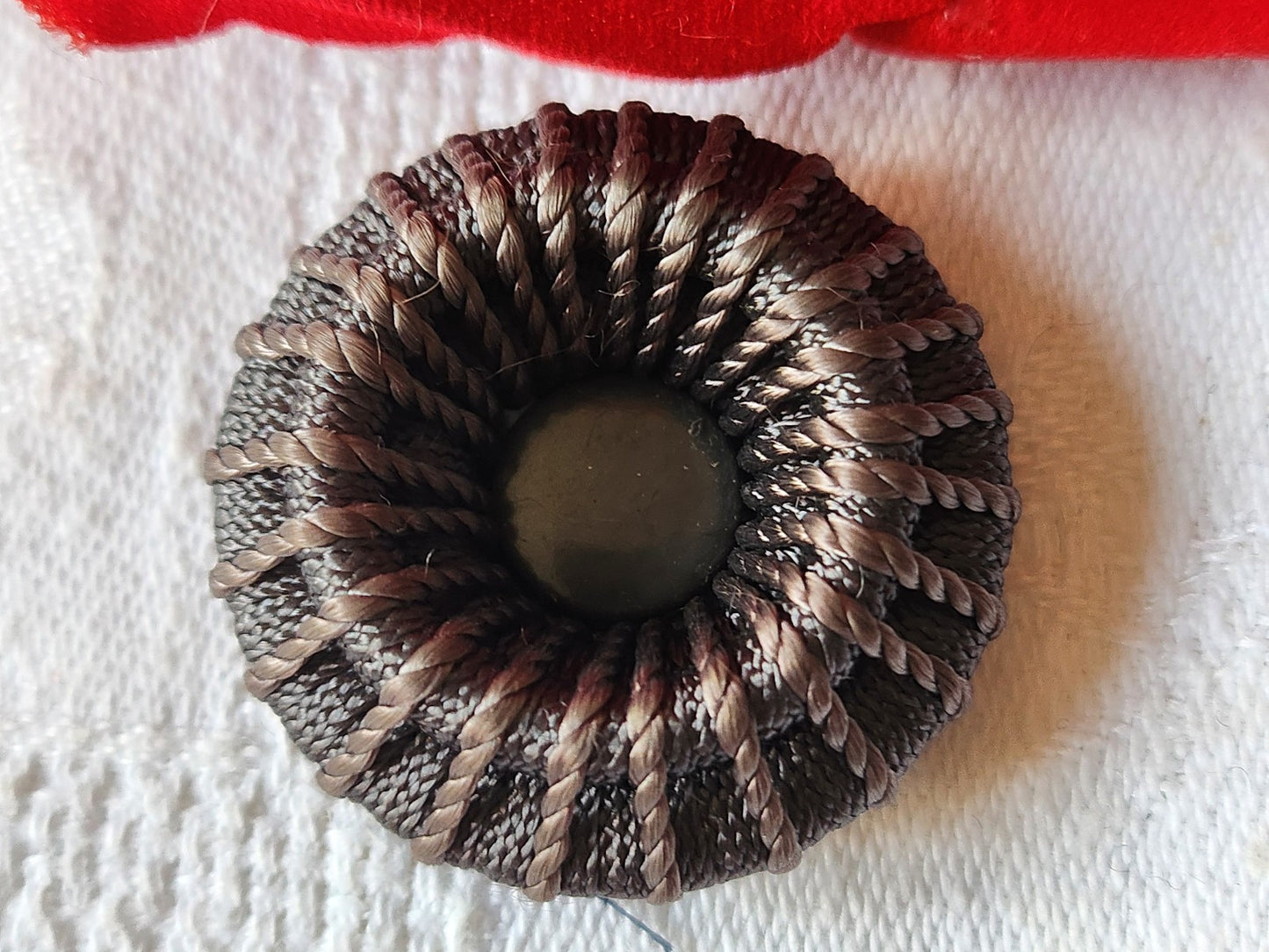 Boutons ancien passementerie gris travaillé gros 3,1 cm ref 753