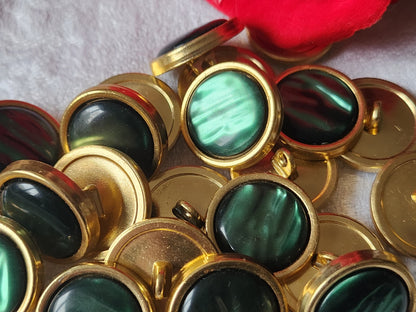 Lot 6 boutons vintage alliage doré à pied vert 2,1 cm ref 424
