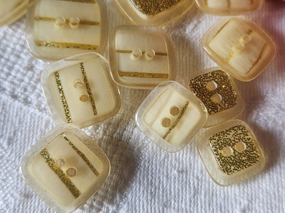 Lot 11 boutons vintage beige paillette  jaune 1,3 à 1,7 cm  ref 1641