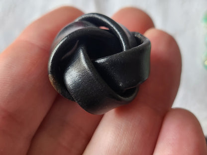 collection bouton ancien en cuir original 2,7 cm gros G13P