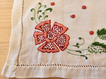 Superbe napperon ancien fil tiré ajouré broderie rose 49 sur 34,5 cm B8
