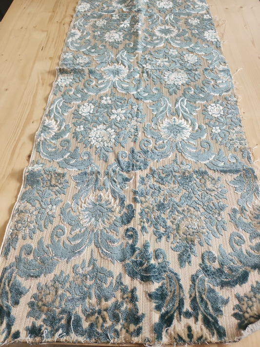 Ancien coupon de tissu tapisserie bleu écru fauteuil 133 sur 50 cm B4