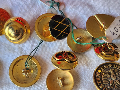 Lot 11 boutons vintage en métal  jamais utilisé 1,5 cm à 2 cm ref 3911