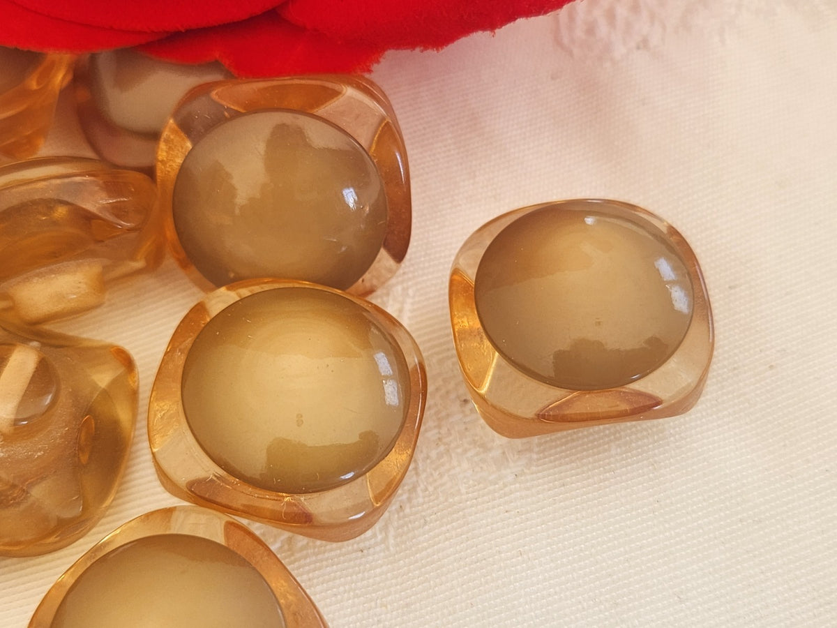 Lot 6  boutons vintage marron superbe  transparent à pied 2 cm 20 mm  ref 6249
