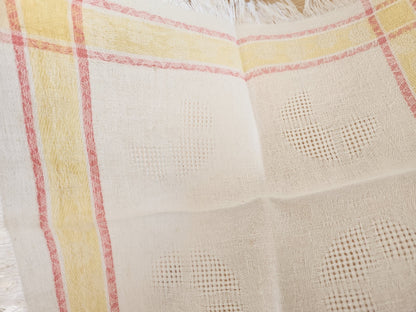 Lot 10 serviettes anciennes a franges damassé rose jaune 34 cm sur 36 cm  B8