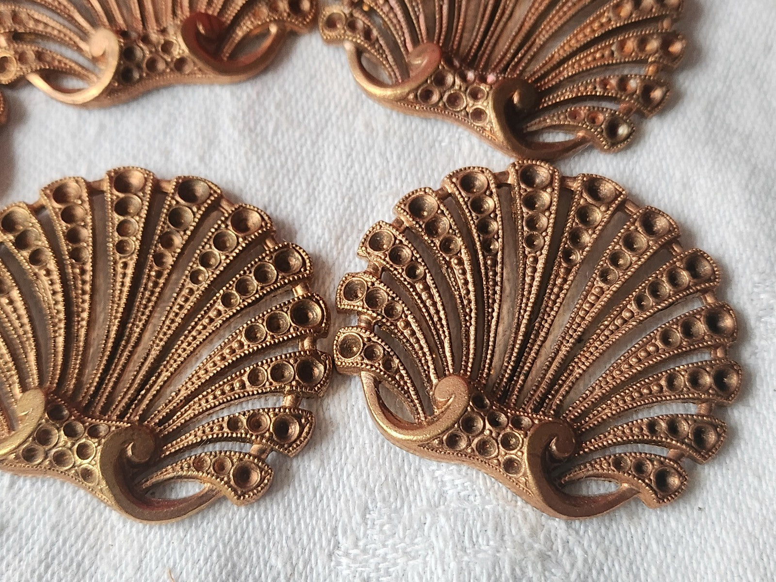 Lot 5 anciens ornement en cuivre année 50 création bijoux restauration ref 3407