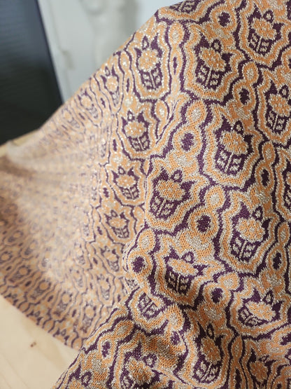 Ancien coupon de tissu vintage violet moutarde paillette 152 cm sur 53 cm B5