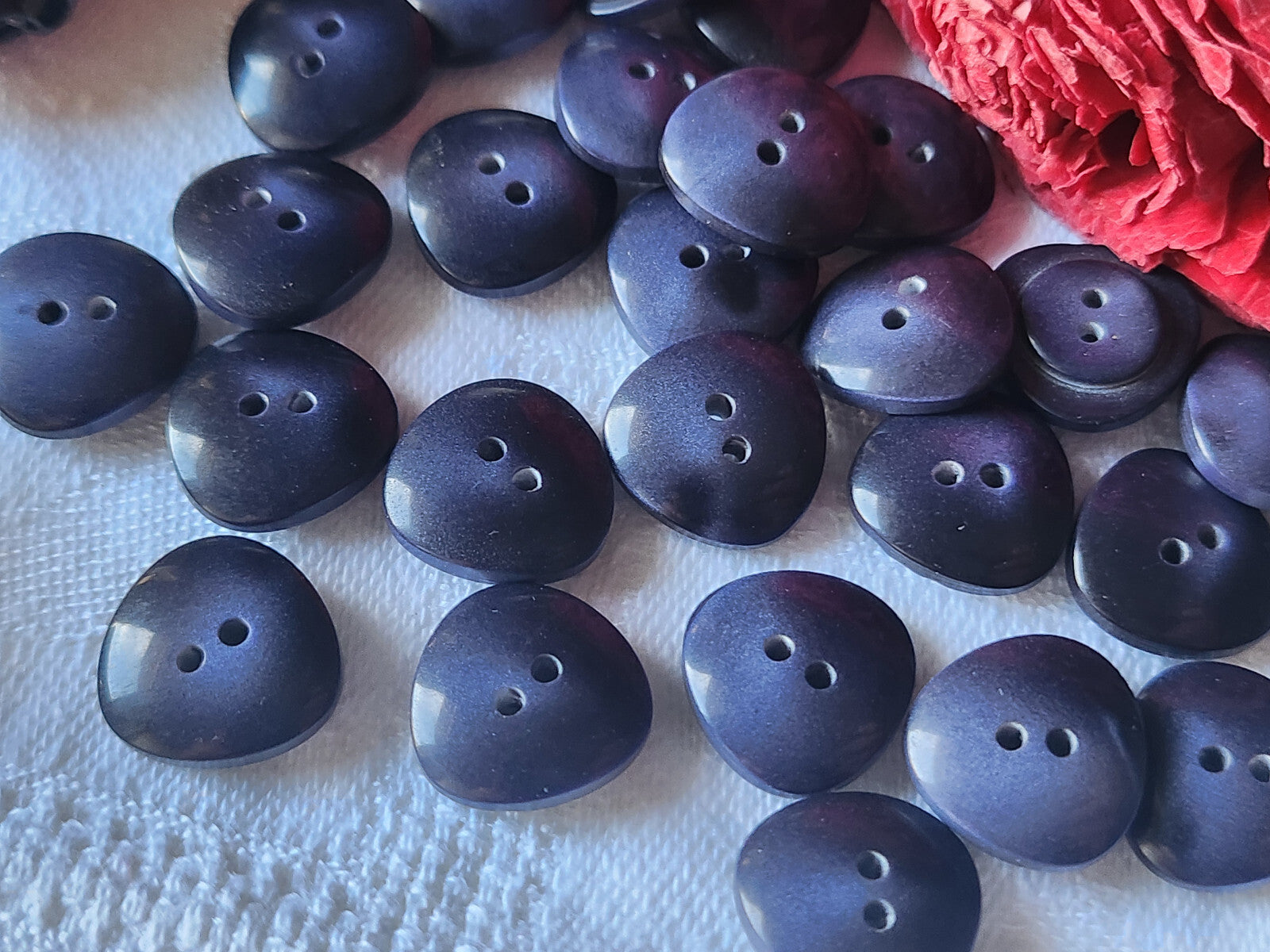 Lot  23  petits boutons vintage camaieu bleu bombé pied 1,4 cm ref 2510