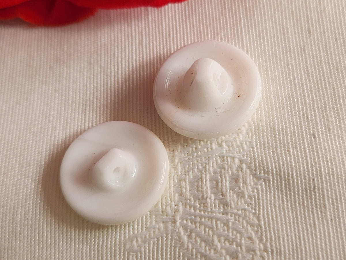 Duo boutons anciens en verre vintage blanc mordoré 1,7/1,8 cm G7C
