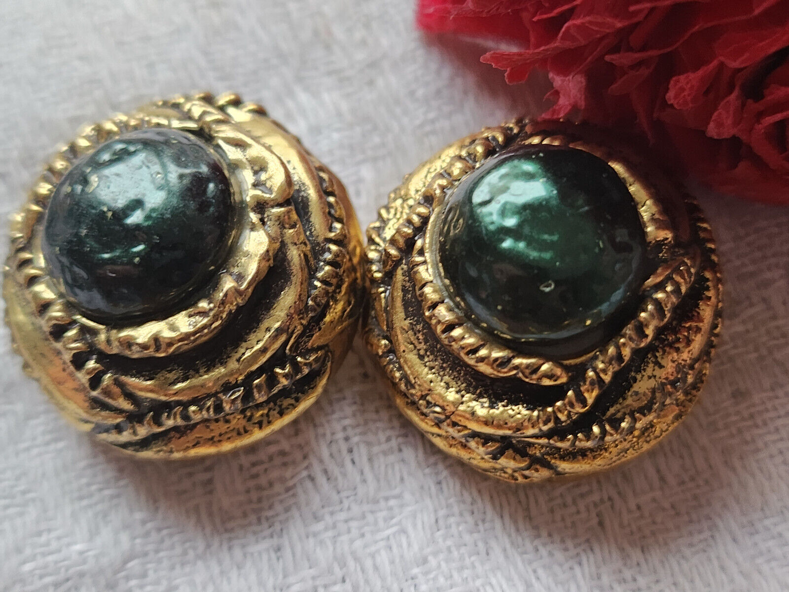 collection duo boutons ancien vintage resine coeur nacré vert 2,3 cm G17L