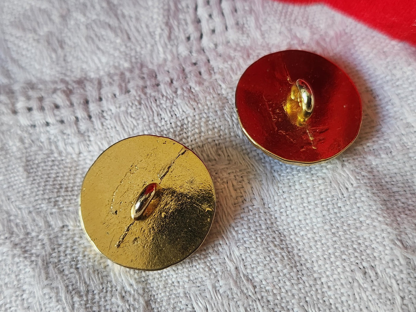 Duo boutons vintage tete de lion en métal pied versace ? bleu  1,8 cm G19C