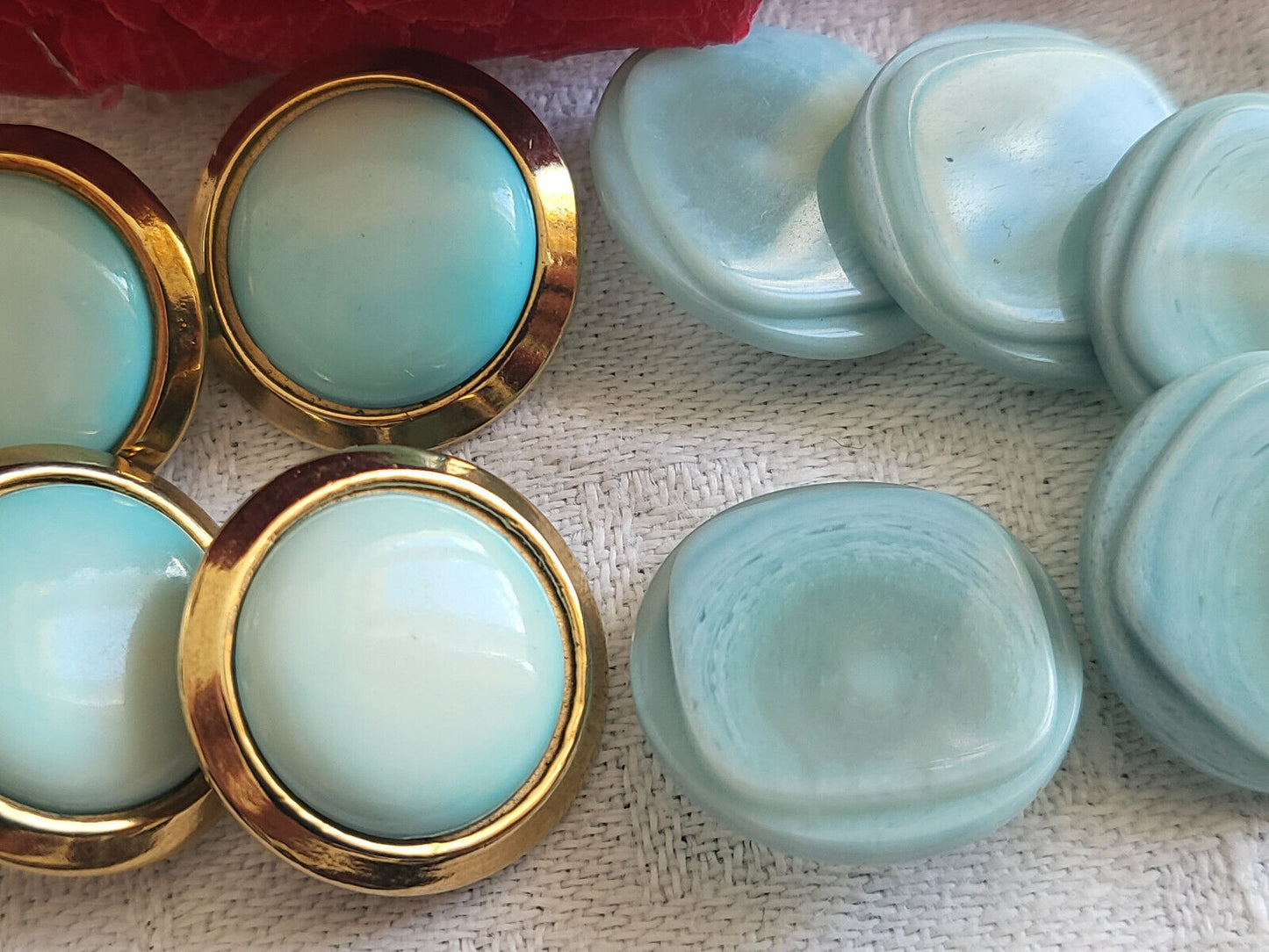 Lot 10 superbes boutons vintage bleu tendre 2 séries à pied 1,8 cm ref 2862