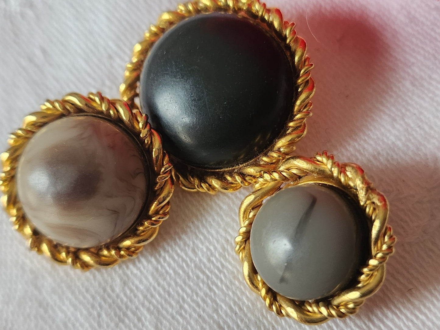 Trio bouton vintage en métal  pied 1,9 à 2,5 cm ref 3572