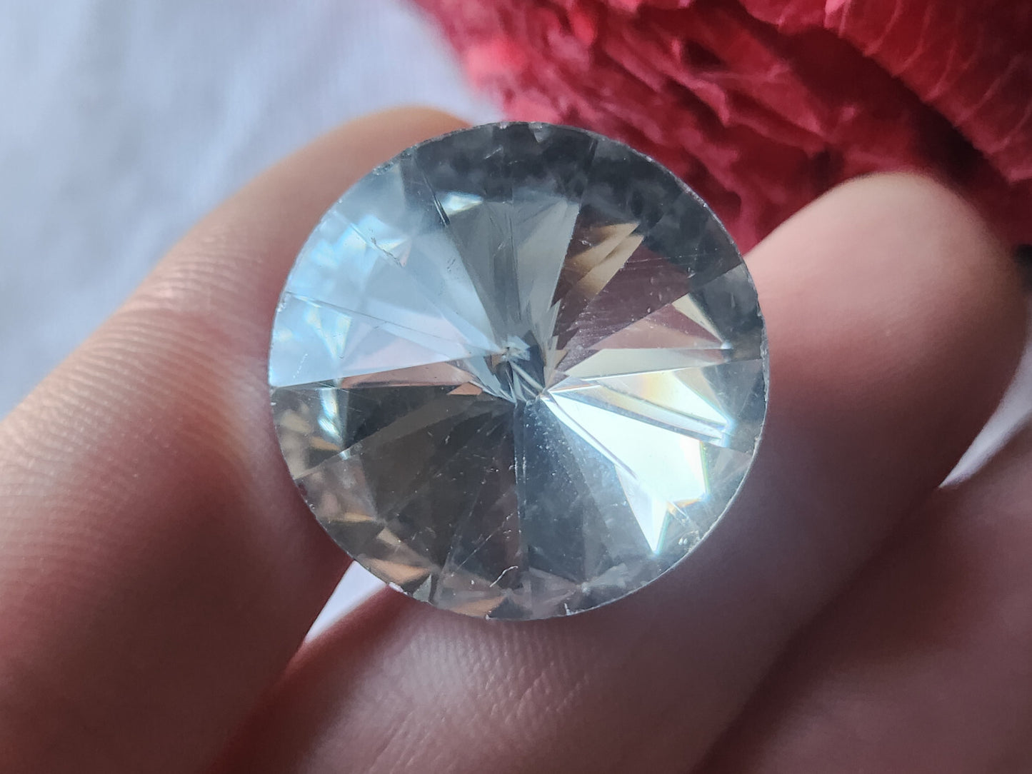 Volumineux bouton en verre strass pied gros 2,5 cm ref 4941
