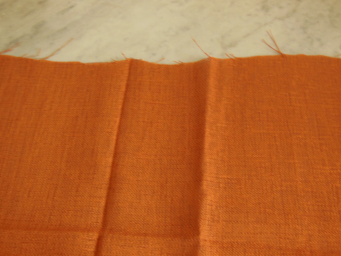 Coupon tissu trame apparente orange brulé rouille 1 m07  sur  87 cm