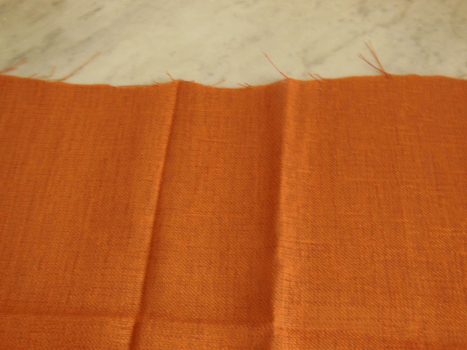 Coupon tissu trame apparente orange brulé rouille 1 m07  sur  87 cm