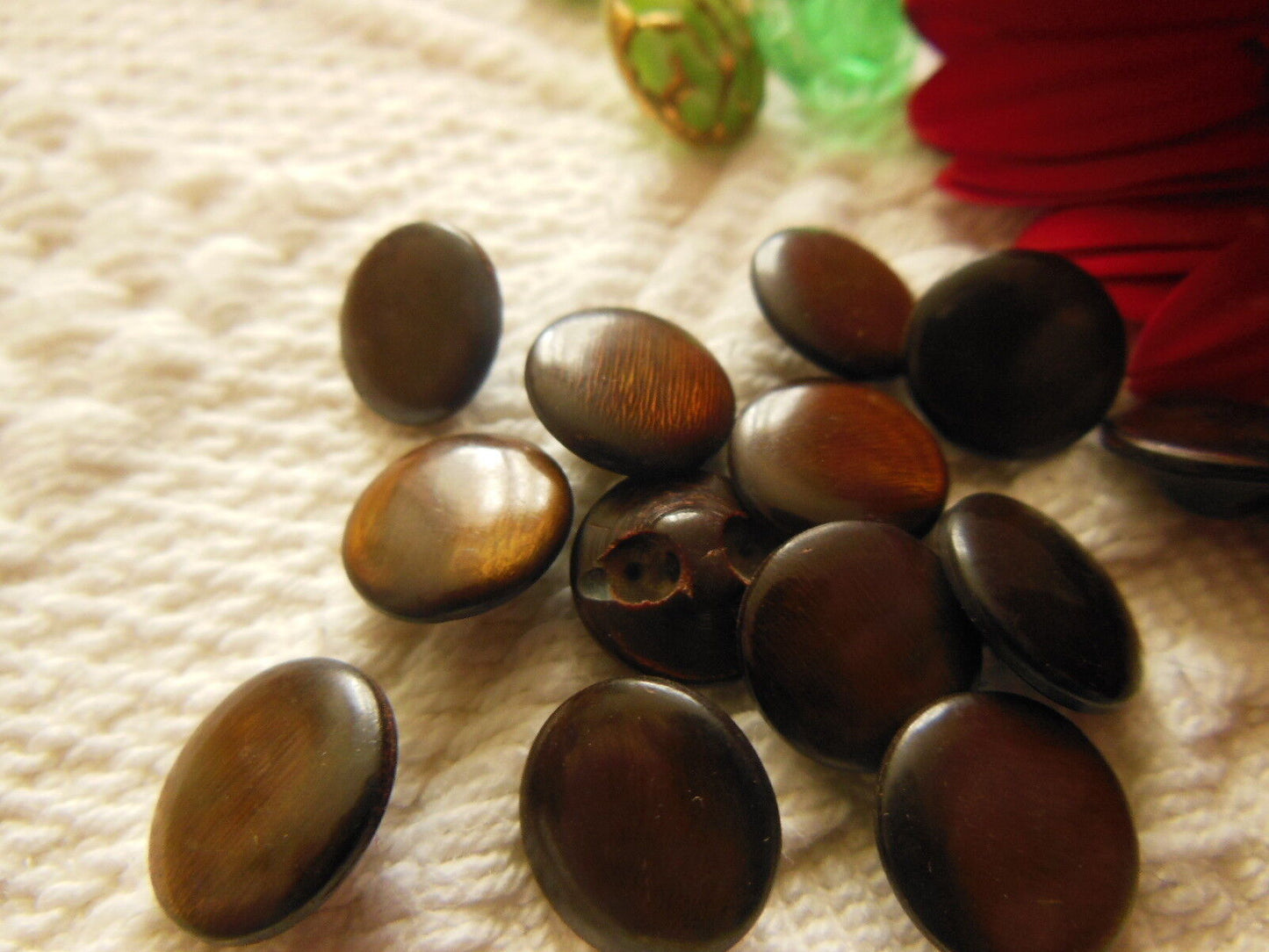 Lot 10 boutons anciens marron cuivrés année 20 à pied corsage 1/1,1 cm ref 1407