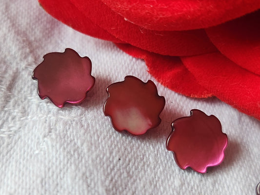 Trio boutons anciens en nacre travaillé rose foncé 1 cm pied G16A