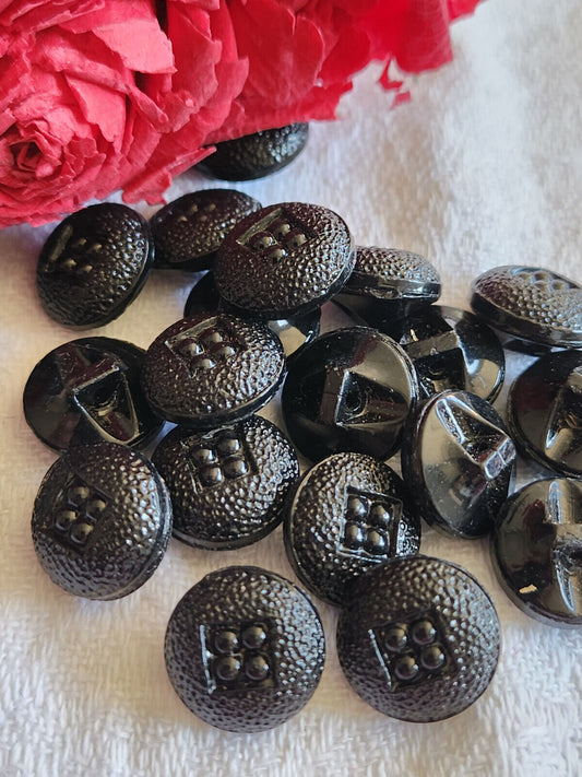 Lot 10 boutons anciens en verre noir travaillé vintage pied 1,3 cm ref 5645