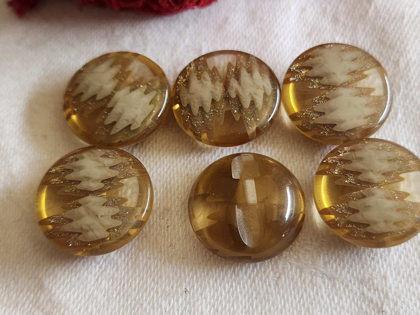 Lot 6 jolis boutons vintage inclusion marron pied 1,7  cm ref 1232