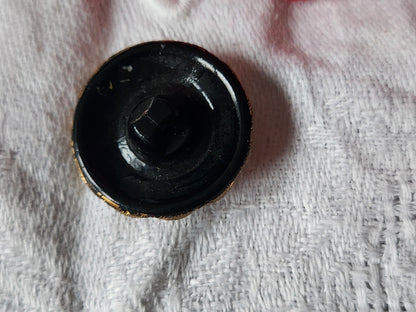 Gros bouton ancien  en verre noir doré effet pétale volume 2,2 cm D17C