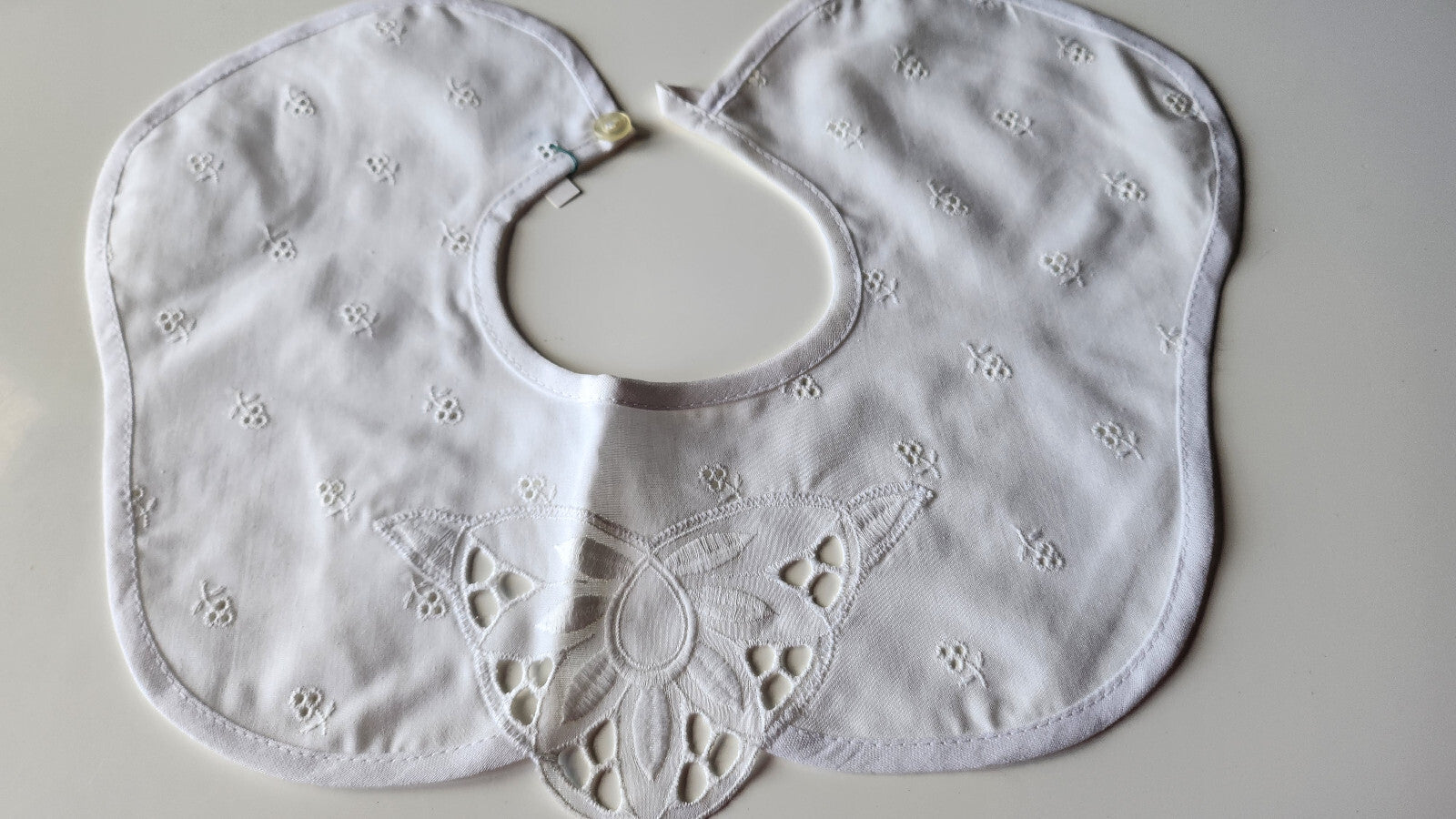 Ancien  col  tissu ajouré enfant dentelle  B1-34
