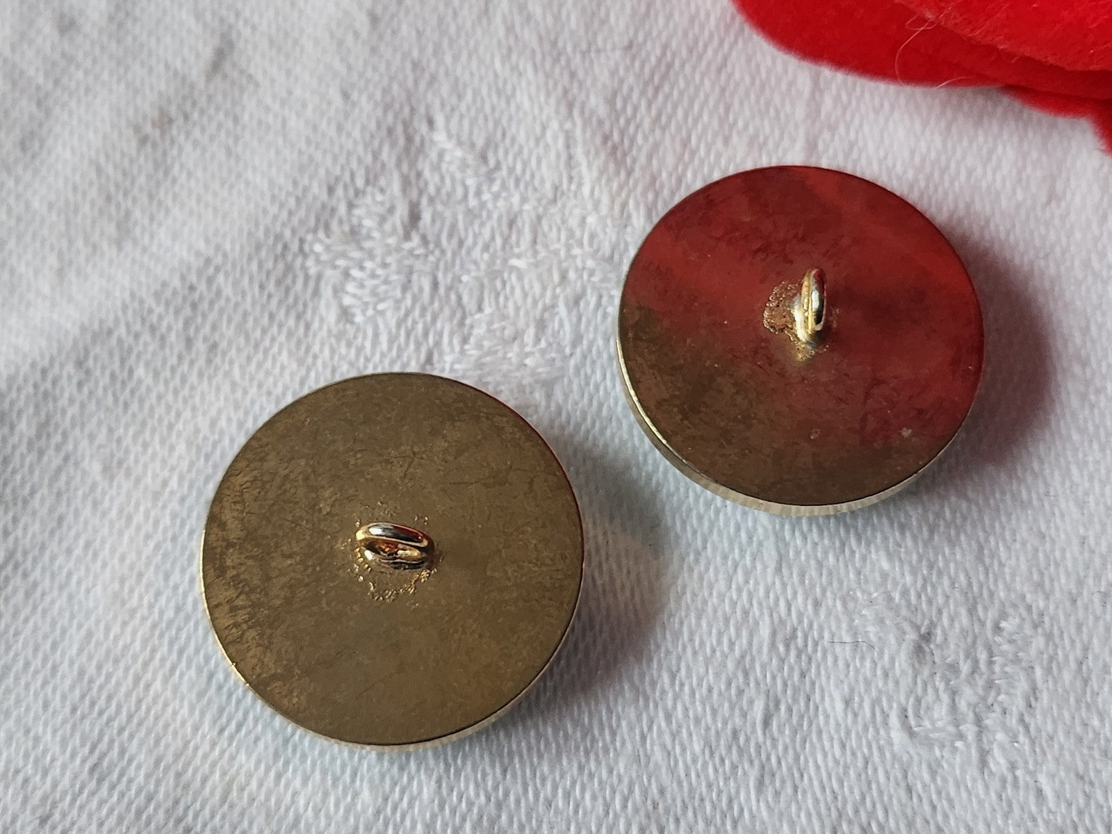 Duo boutons vintage  métal vert paillette doré 2,2 cm pied  D5G