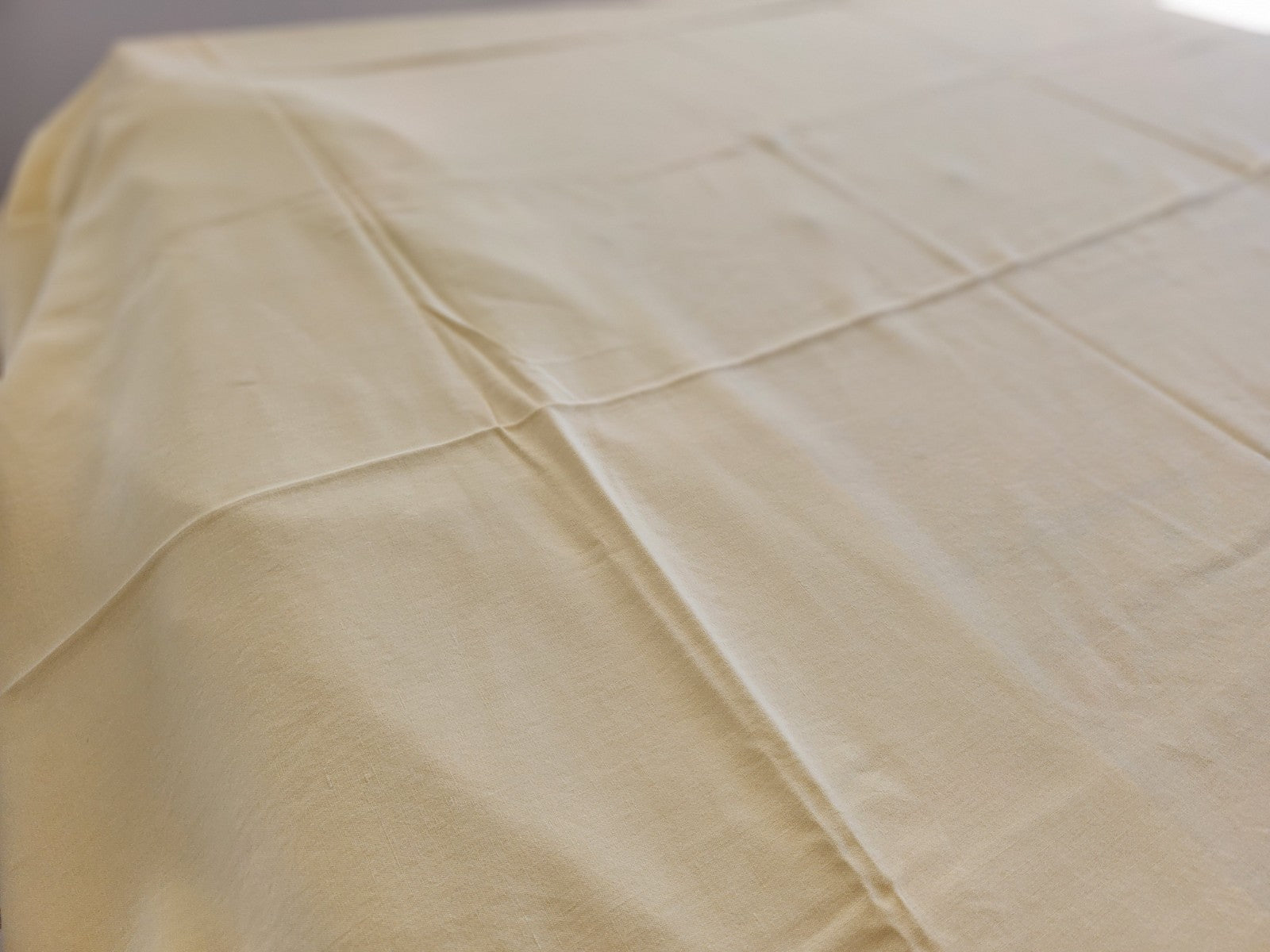 Lot de draps anciens jaune monogrammes HK idéal rideau B6