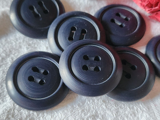 Lot 6 gros boutons vintage bleu foncé mat trous 2,8 cm ref 3316