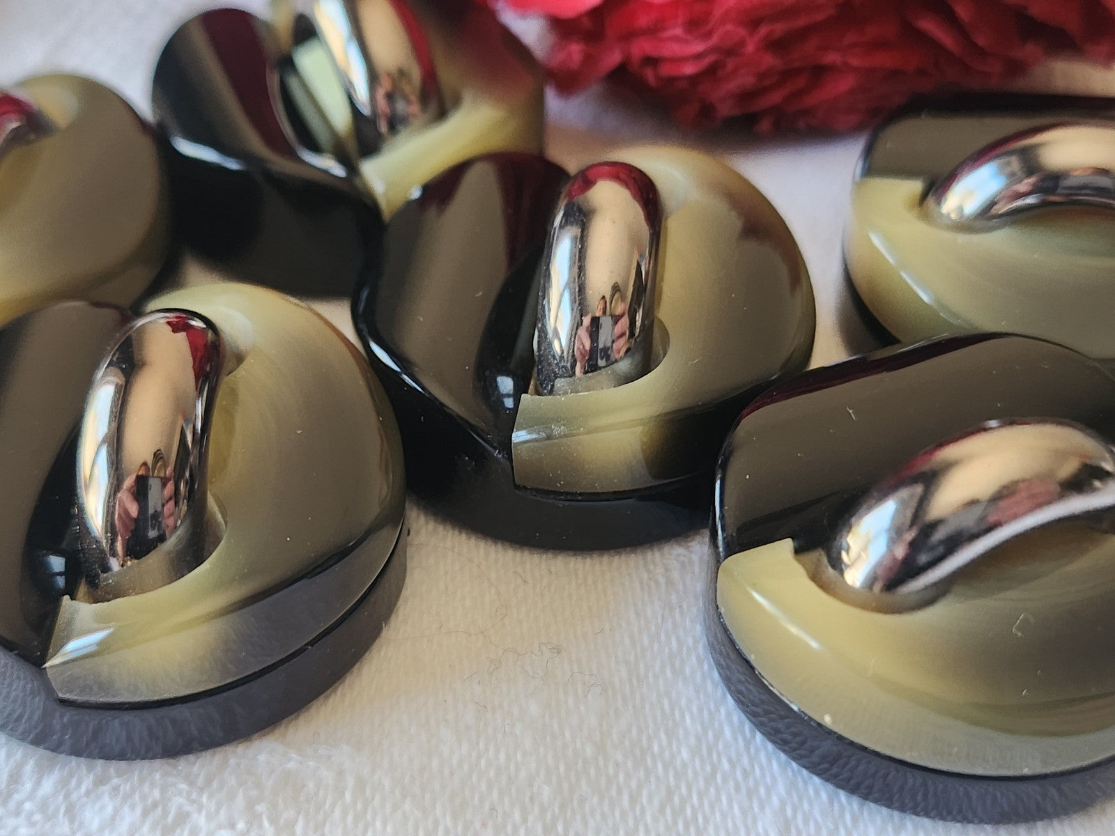 Lot 6 énormes boutons noir coup de coeur  3 cm pied ref 4964