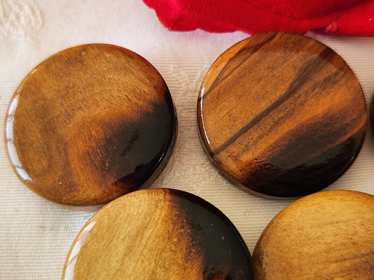 Lot 6 énorme boutons vintage  en bois verni 3,4 cm 34 mm pied ref 354