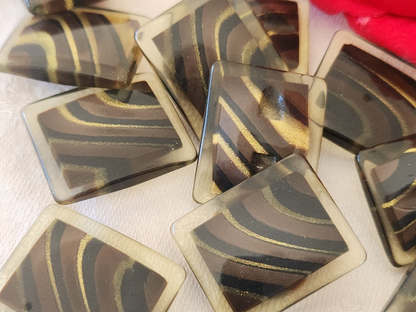 lot 6 gros bouton vintage inclusion marron doré rectangle  2,1/2,6 cm ref 6070