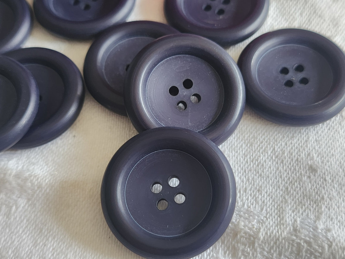 Lot 10 gros boutons vintage bleu mat foncé  2,7 cm ref TA