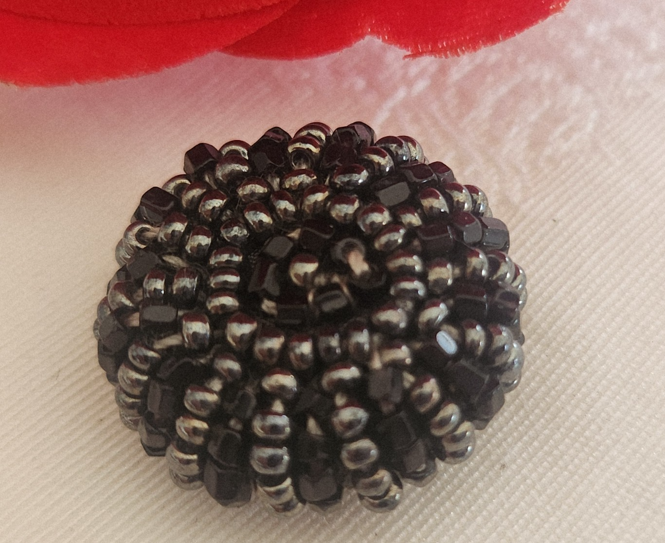 Bouton ancien torsade perle rocaille  main bijoux parurier 2,4 cm ou 24 mm  G3Q