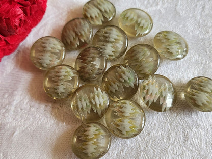 Lot 14 petits boutons vintage inclusion gris clair  bijoux pied 1,4 cm ref 749