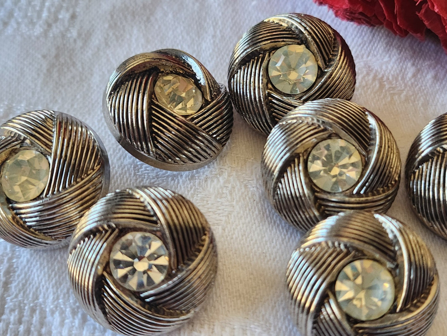Lot 7 boutons vintage à pied argenté strass en verre acrylique 2,2 cm ref 4959