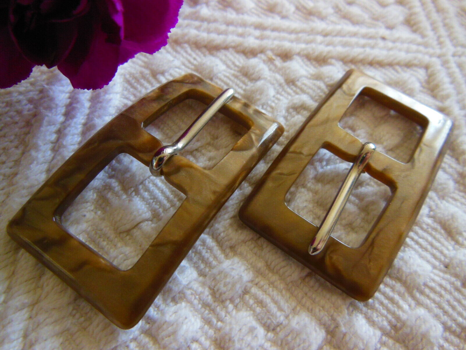 Duo boucles de ceinture vintage marron marbré 2,8 sur 5 cm  ME1 
