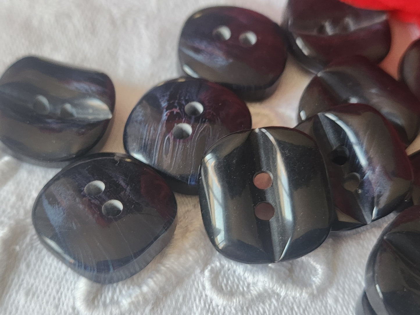 Lot 18 boutons vintage bleu à trou 1,8 cm ref 1375